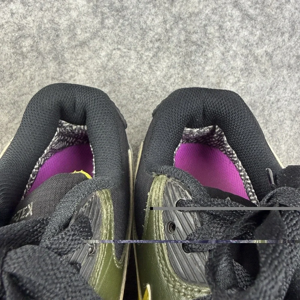 Nike Sz 7.5 Air Max 90 GTX Gore-Tex Black Tour Yellow‎ Cargo Khaki DJ9779-001